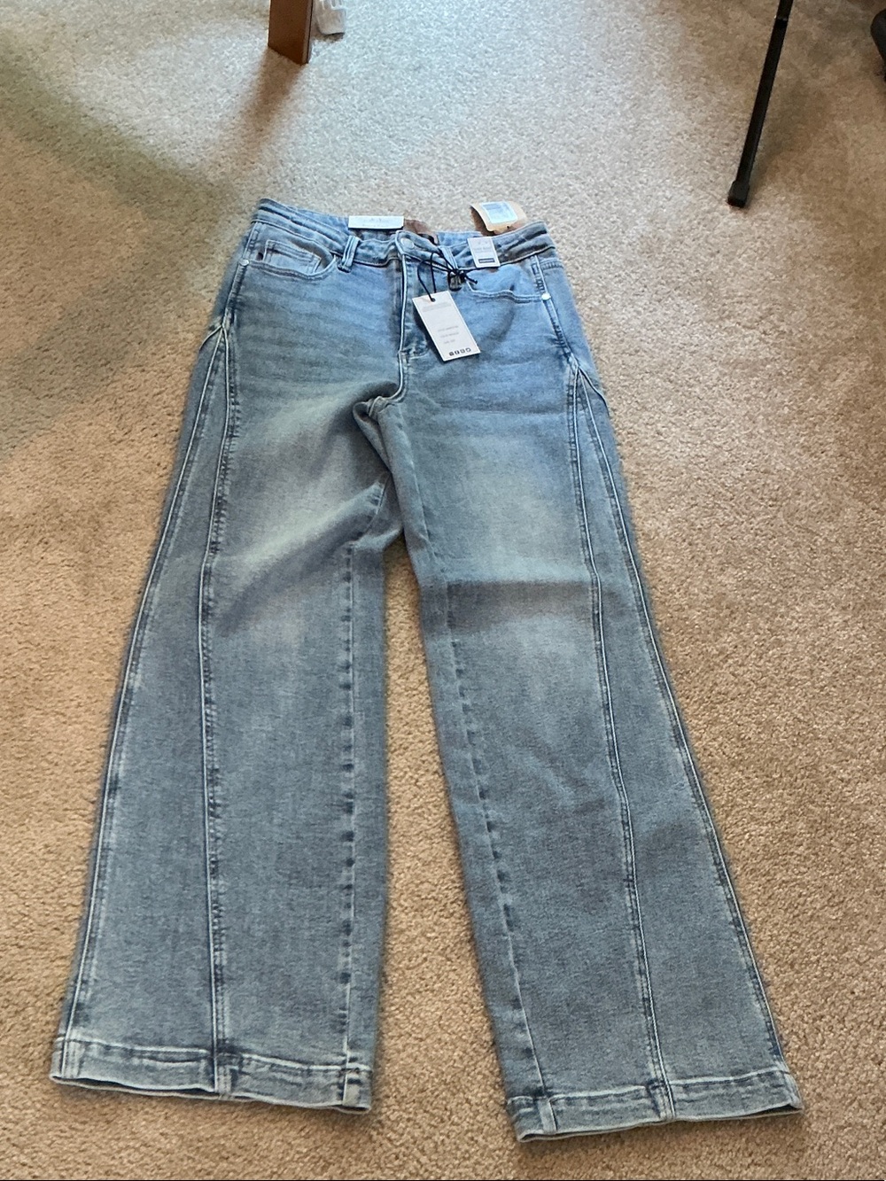 Aritzia Light Wash Wide Leg Jeans